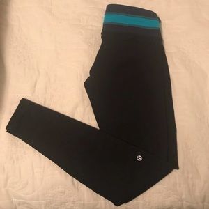 Wunder Under Reversible Black Lululemon Leggings